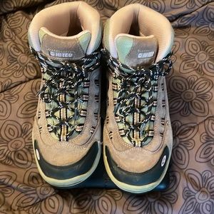 Hi-Tec Hiking Boots